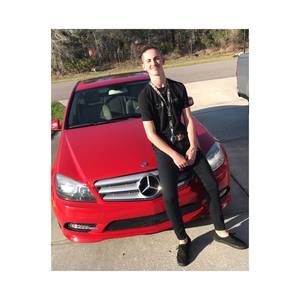 Meet your Posher, Kenneth